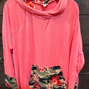 LulaRoe Amber Hoodie 3XL